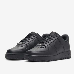 Nike Air Force 1 Sneakers Black Womens Size 8. Good condition